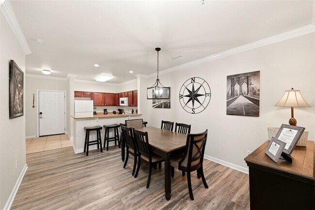 Building Photo - 1301 Tuscan Terrace