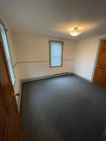 Building Photo - 793 Country Way