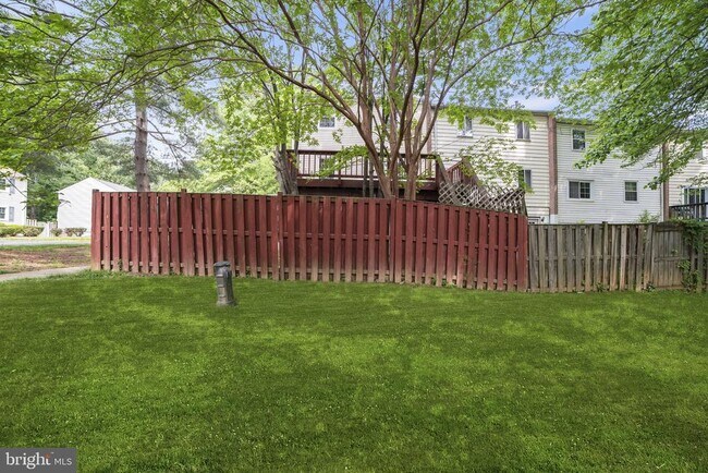 Building Photo - 9328 Humphries Dr