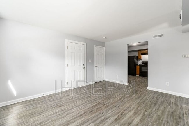 Building Photo - 280 Powell Cir