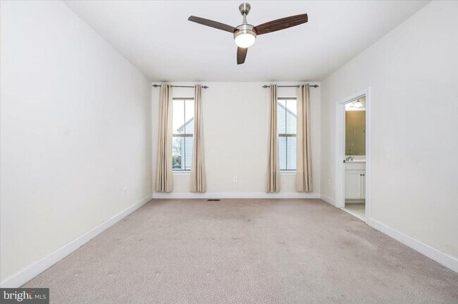 Building Photo - 45366 Daveno Square