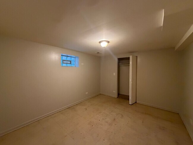 Building Photo - 10306 S Corliss Ave