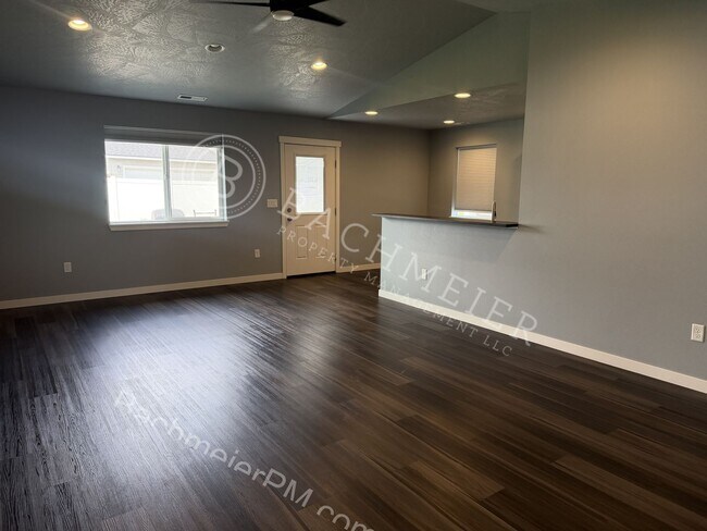 Building Photo - 151 SW Nye Ave