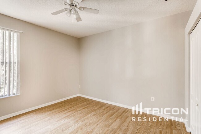Building Photo - 10314 Fenceline Rd