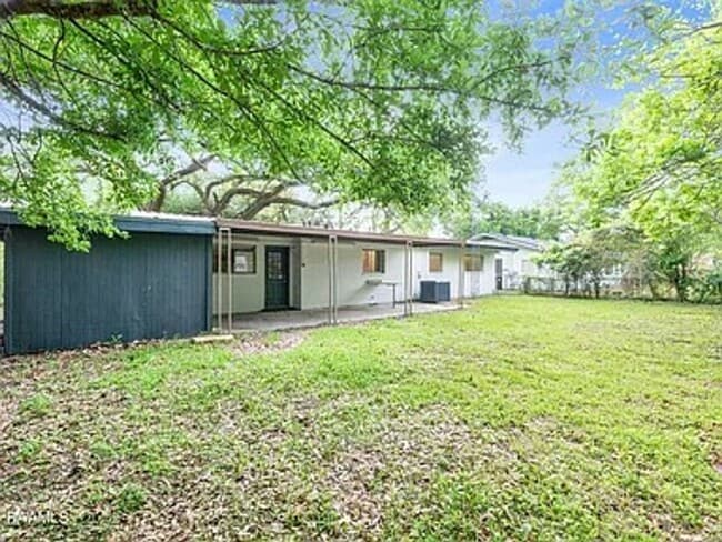 Building Photo - 118 Wedgewood Dr