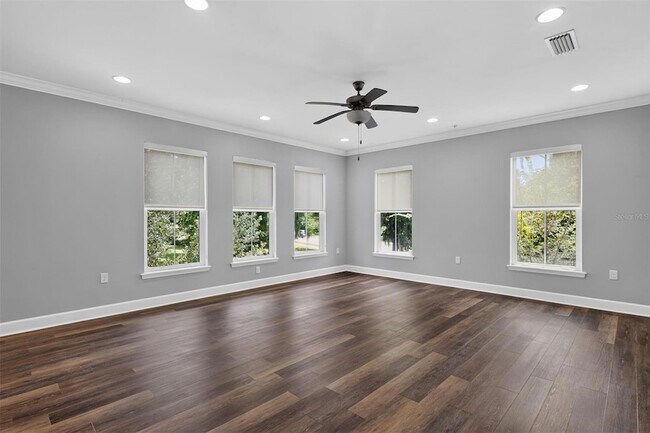 Building Photo - 2839 SW 87th Dr