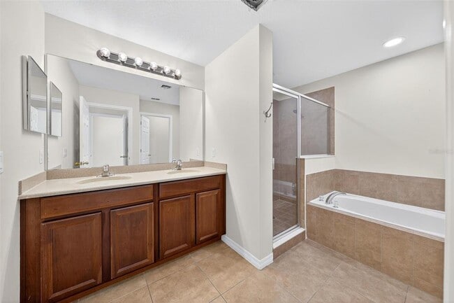 Building Photo - 2632 Sweet Magnolia Pl