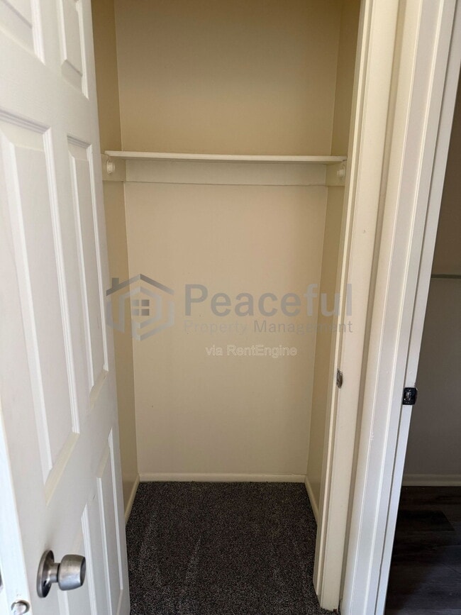 Building Photo - 4693 S Arlington Park Dr