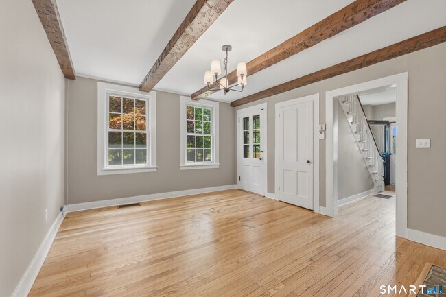 Building Photo - 238 Isinglass Rd