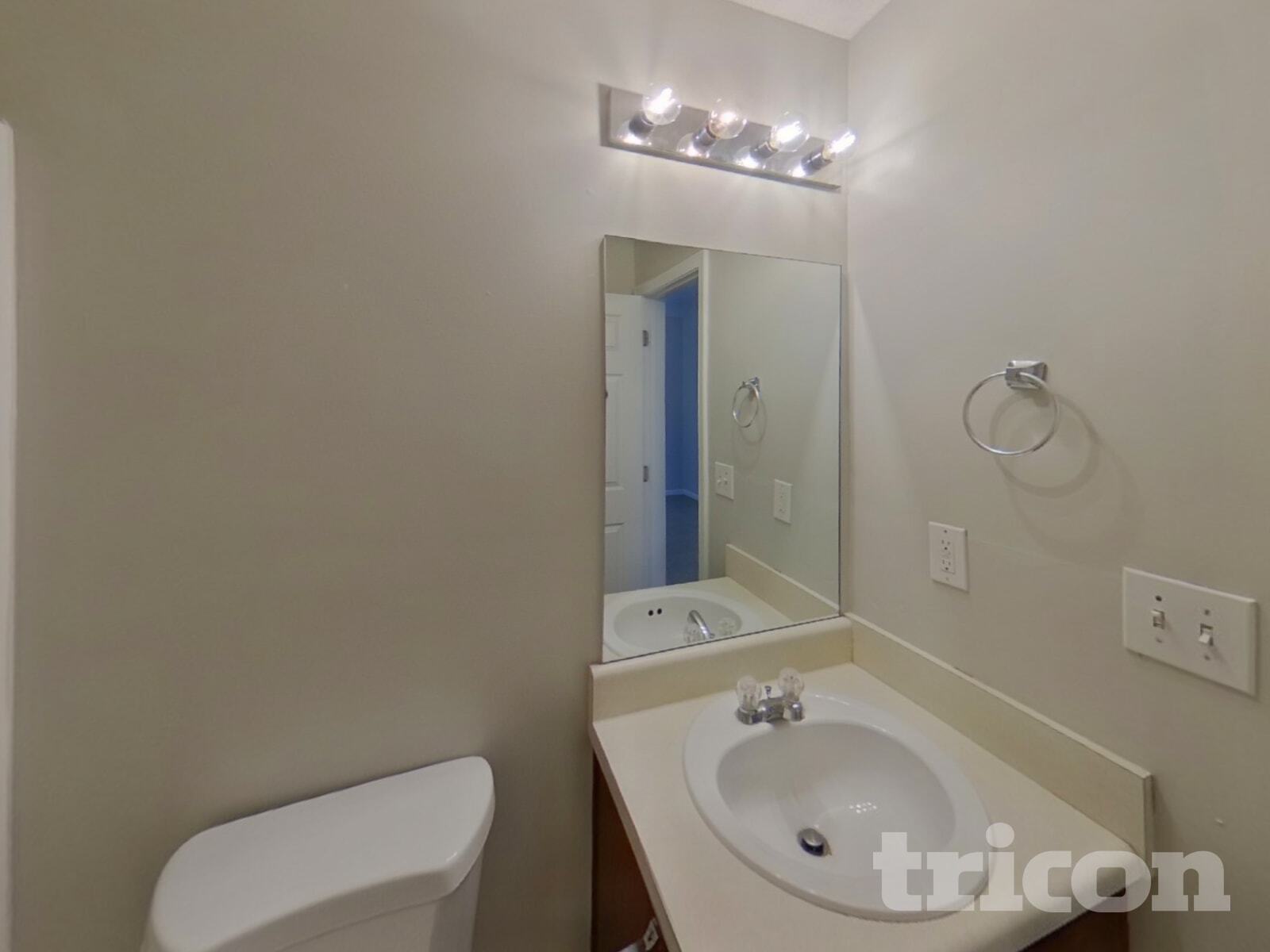 Building Photo - 3030 Summer Breeze Dr