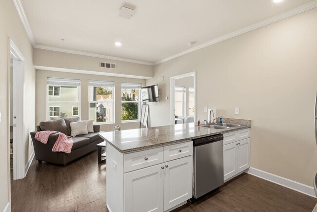 Primary Photo - 205 Tiliwa Ct