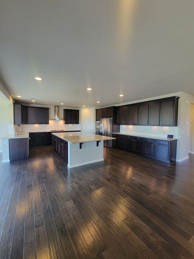 Building Photo - Elegant 4 Bedroom Home In Auburn