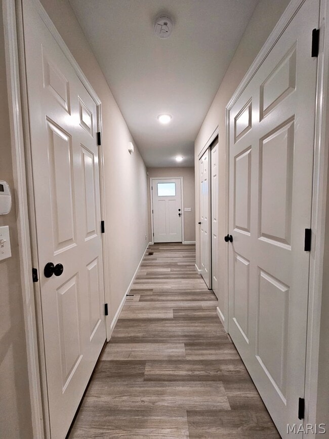 Building Photo - 367 Newbridge Wy