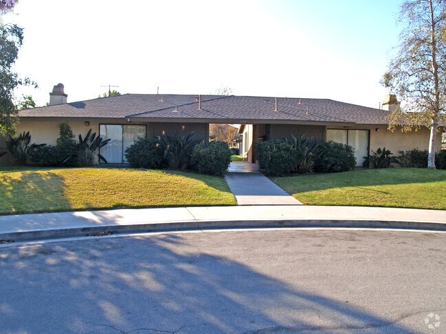 Primary Photo - 1300 Lido Pl