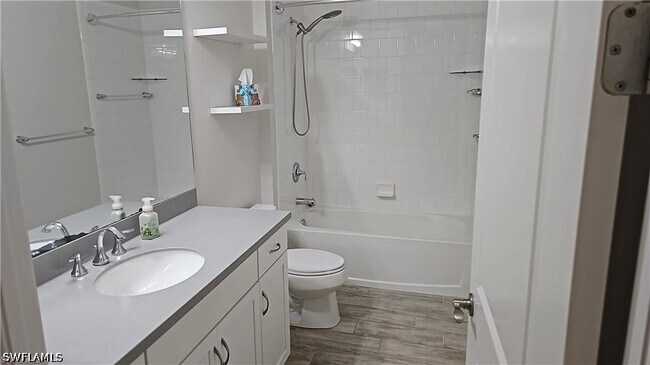 Building Photo - 2305 Ariane Dr