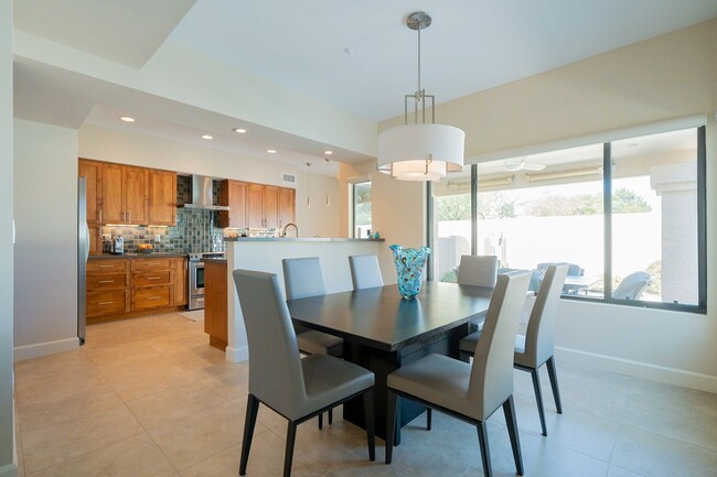 Building Photo - PRIVATE POOL - 2 BEDROOMS PLUS DEN