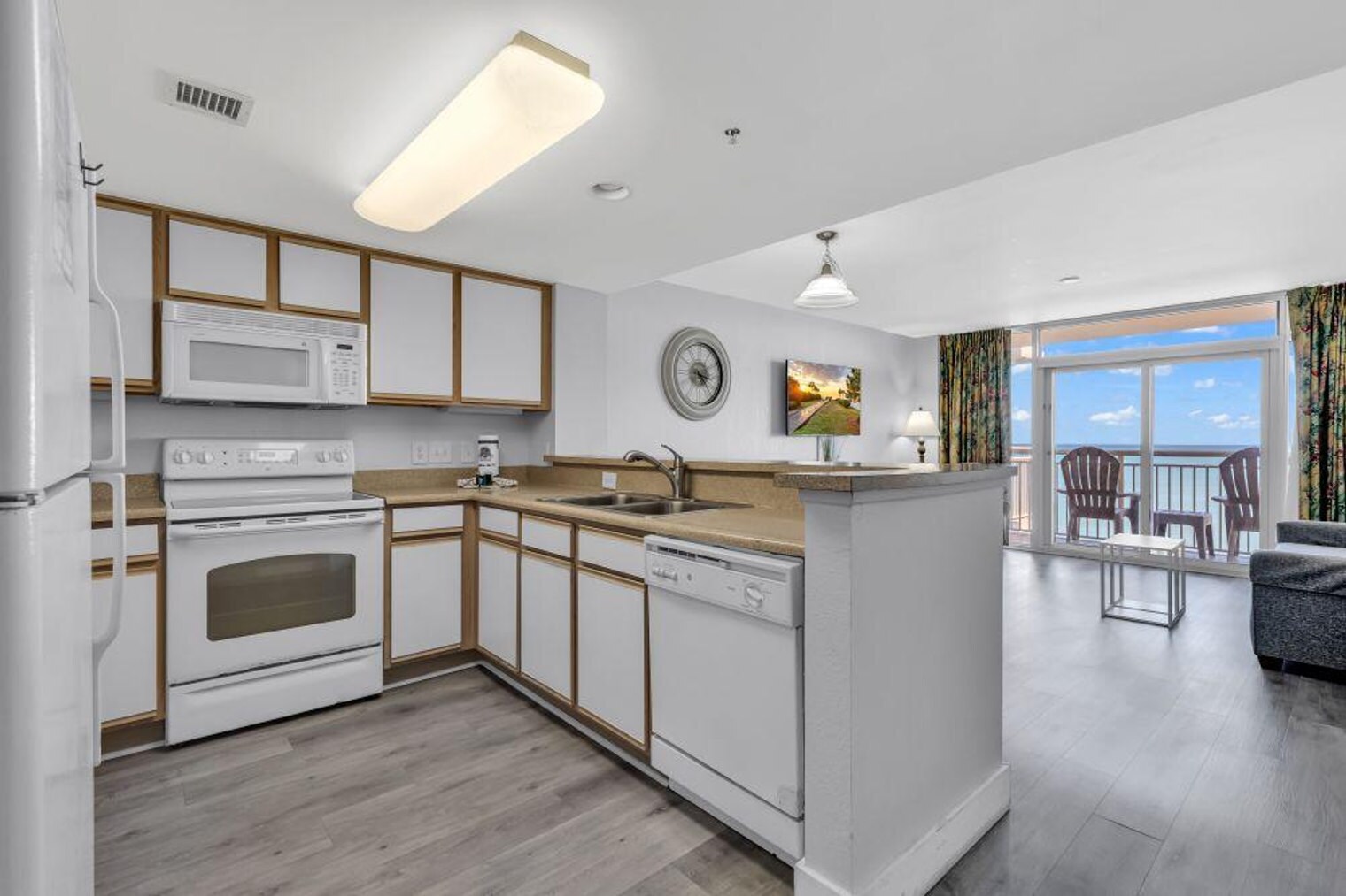 Building Photo - 1700 N Ocean Blvd