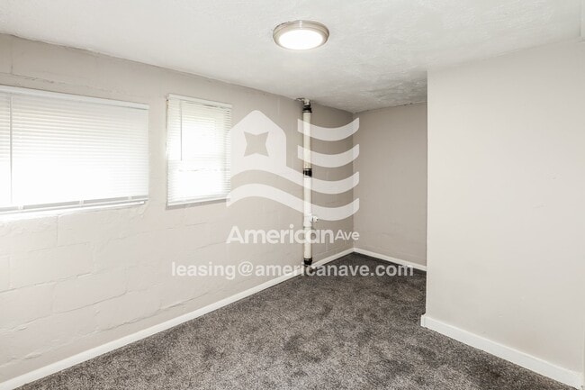 Building Photo - 3943 N 40th St