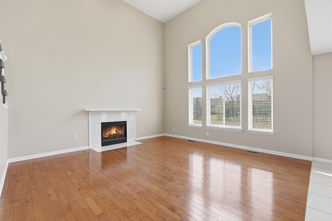 Building Photo - 26493 Isleworth Point