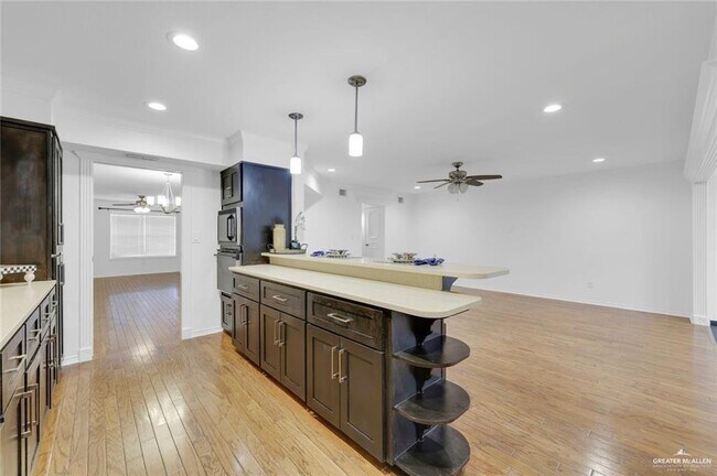 Building Photo - 16 Wichita Ave