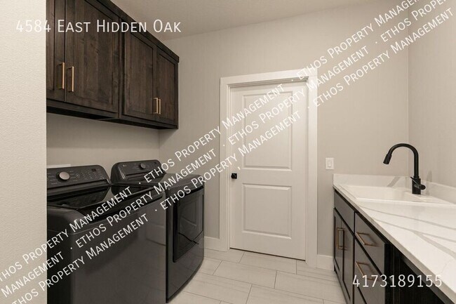 Building Photo - 4584 E Hidden Oak St