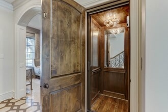 Building Photo - 3749 Olympia Dr