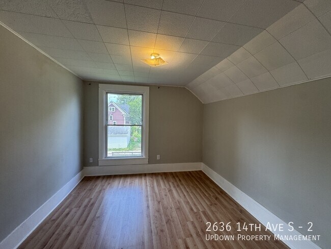 Building Photo - 2636 14th Ave S
