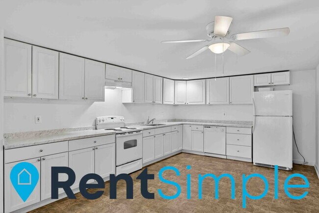 Building Photo - 205 McConkey St