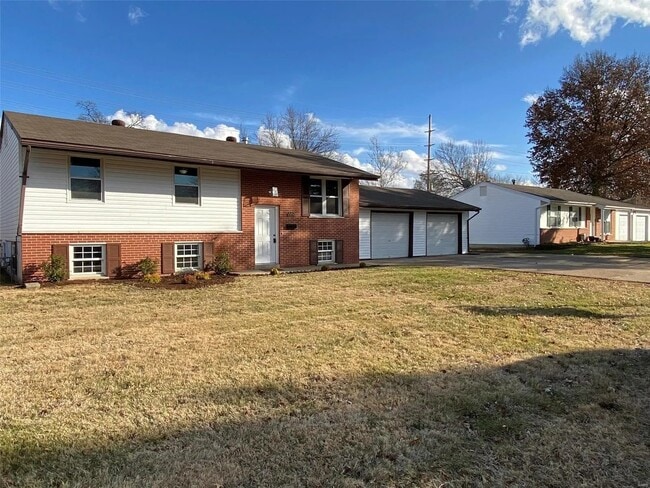 Primary Photo - 906 St Matthew Ave