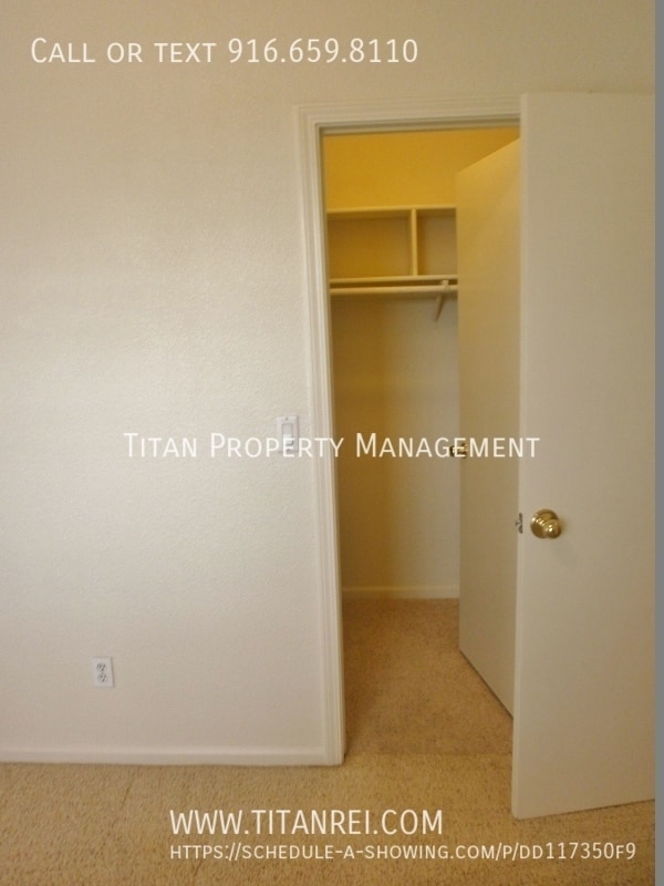 Building Photo - 8652 Meandering Way