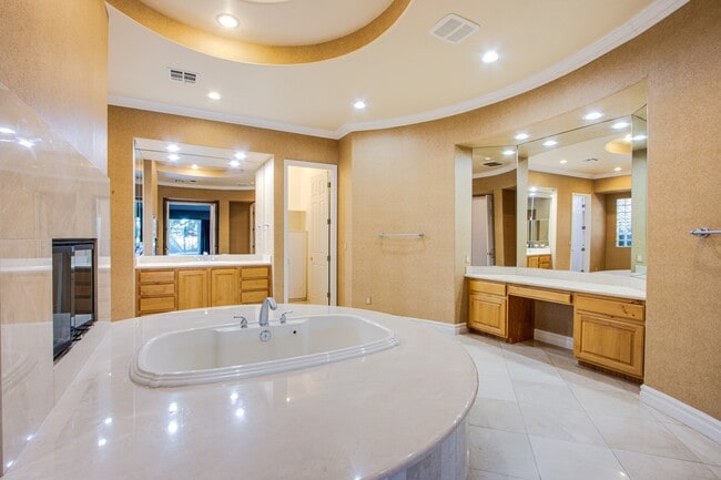 Building Photo - 2258 Green Mountain Ct