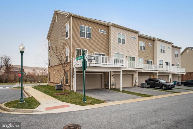 Building Photo - 5918 Jefferson Commons Way