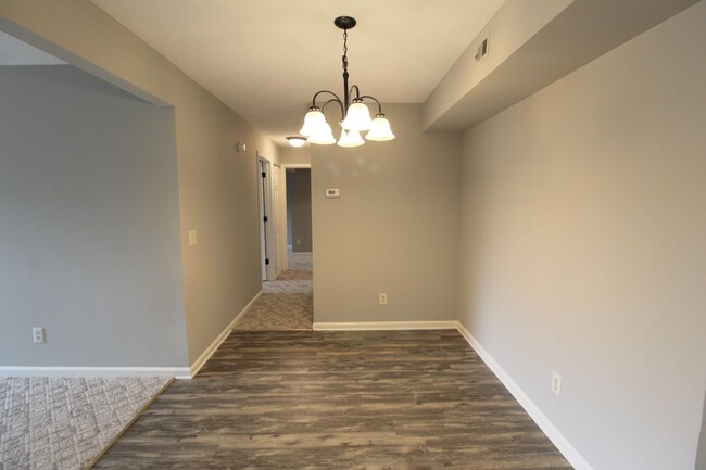Building Photo - 3 bedroom condo for rent with great sunris...