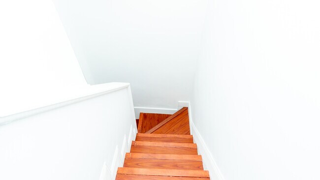 Stairs Up II - 6701 N Kendall Dr