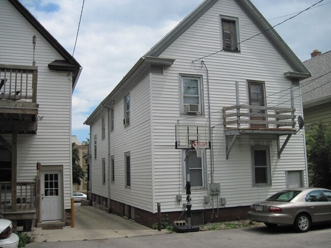 Building Photo - 2417 N Cramer St