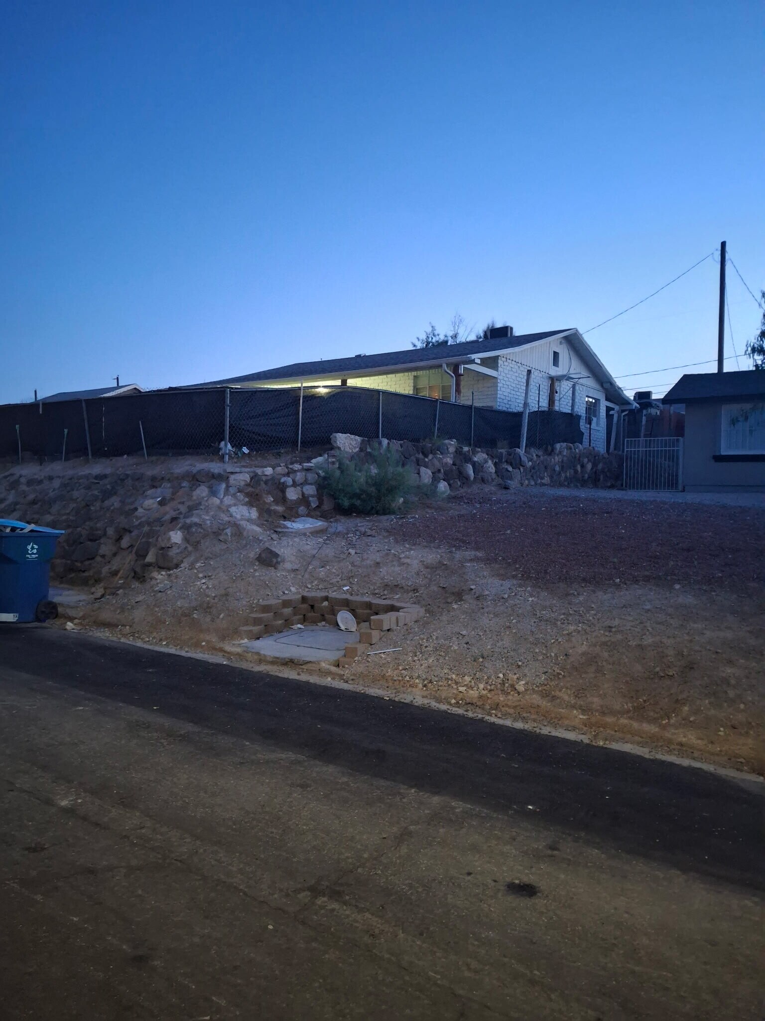 Building Photo - 415 N 13th St