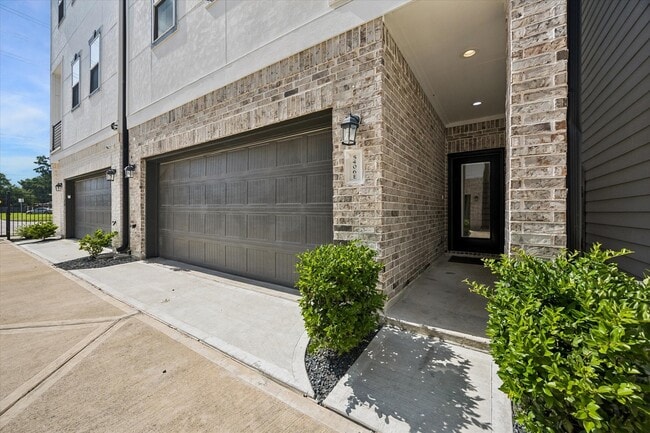Building Photo - 5406 Wheatley St