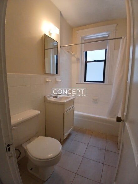 Building Photo - 1156 Commonwealth Ave