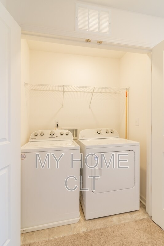 Building Photo - 15010 Scoter St