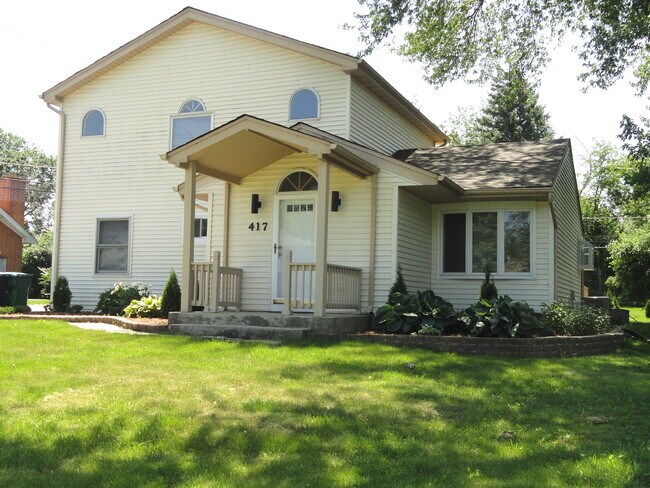 Primary Photo - 417 E Central Ave