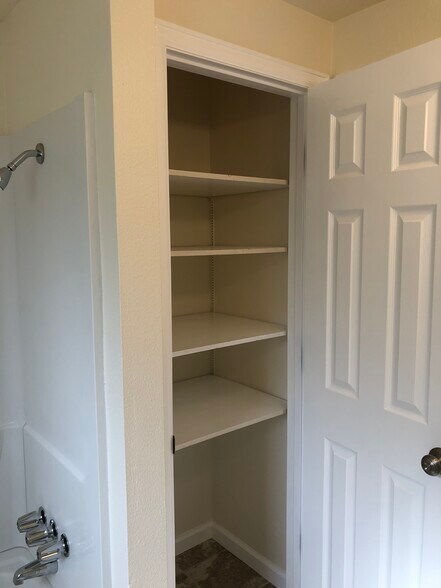 Building Photo - 4508 Stover St