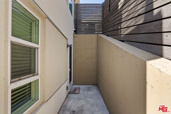 Building Photo - 2780 Wright Ln