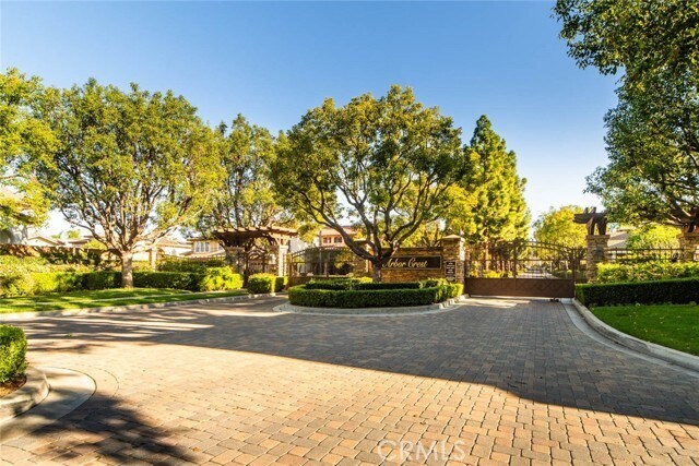 Building Photo - 7 Camellia