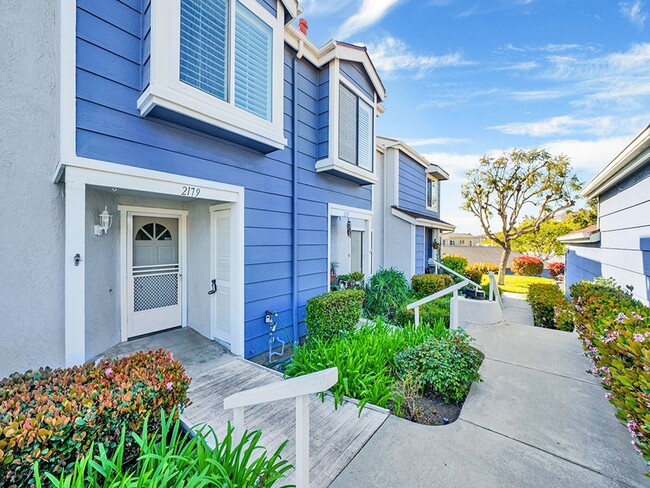 Primary Photo - Prime San Clemente 3 Bedroom / 2.5 Bathroo...