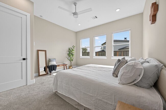 Building Photo - 7507 Faldo Dr