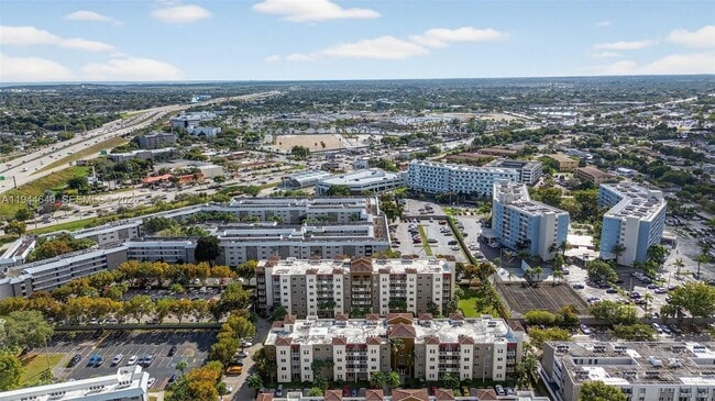 Building Photo - 11060 SW 196th St