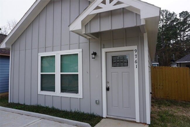 Building Photo - 9761 Black Gum