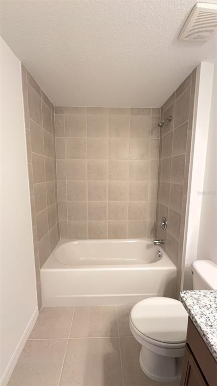 Building Photo - 4 Llobell Pl