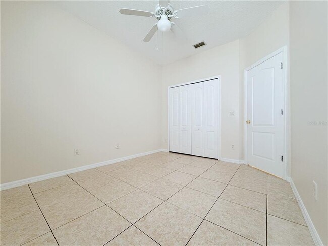 Building Photo - 4932 Bellthorn Dr
