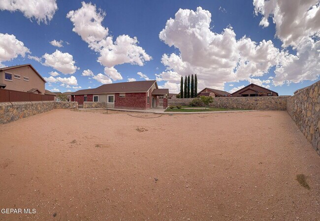 Building Photo - 3141 Fury Point Pl